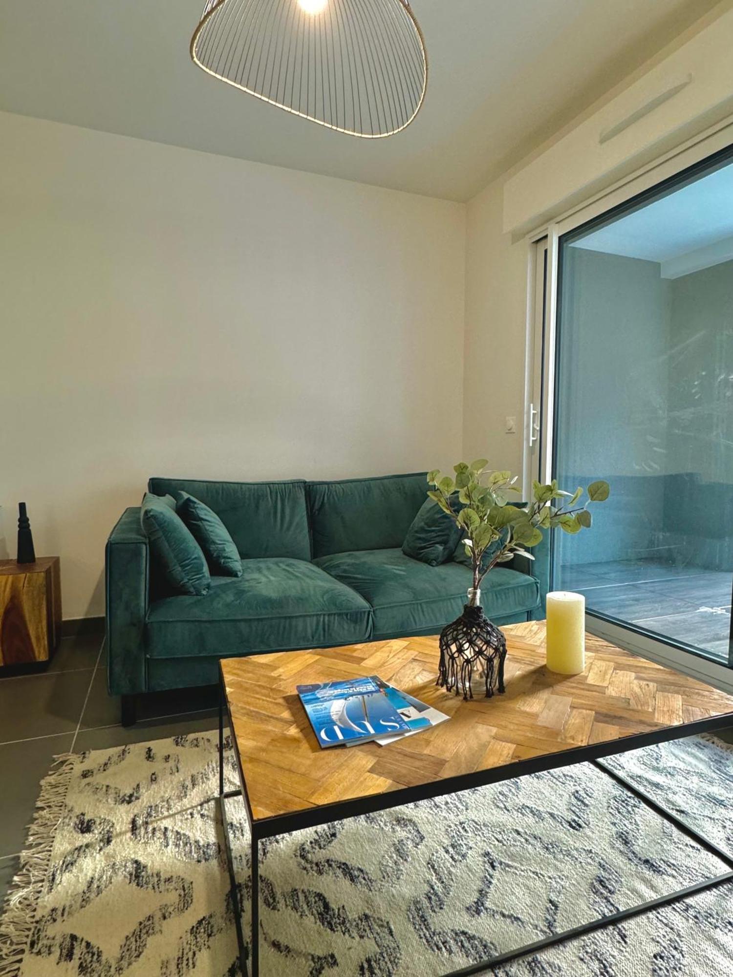 Superbe T2 Dans Residence Avec Piscine Chauffee Beausoleil Ngoại thất bức ảnh