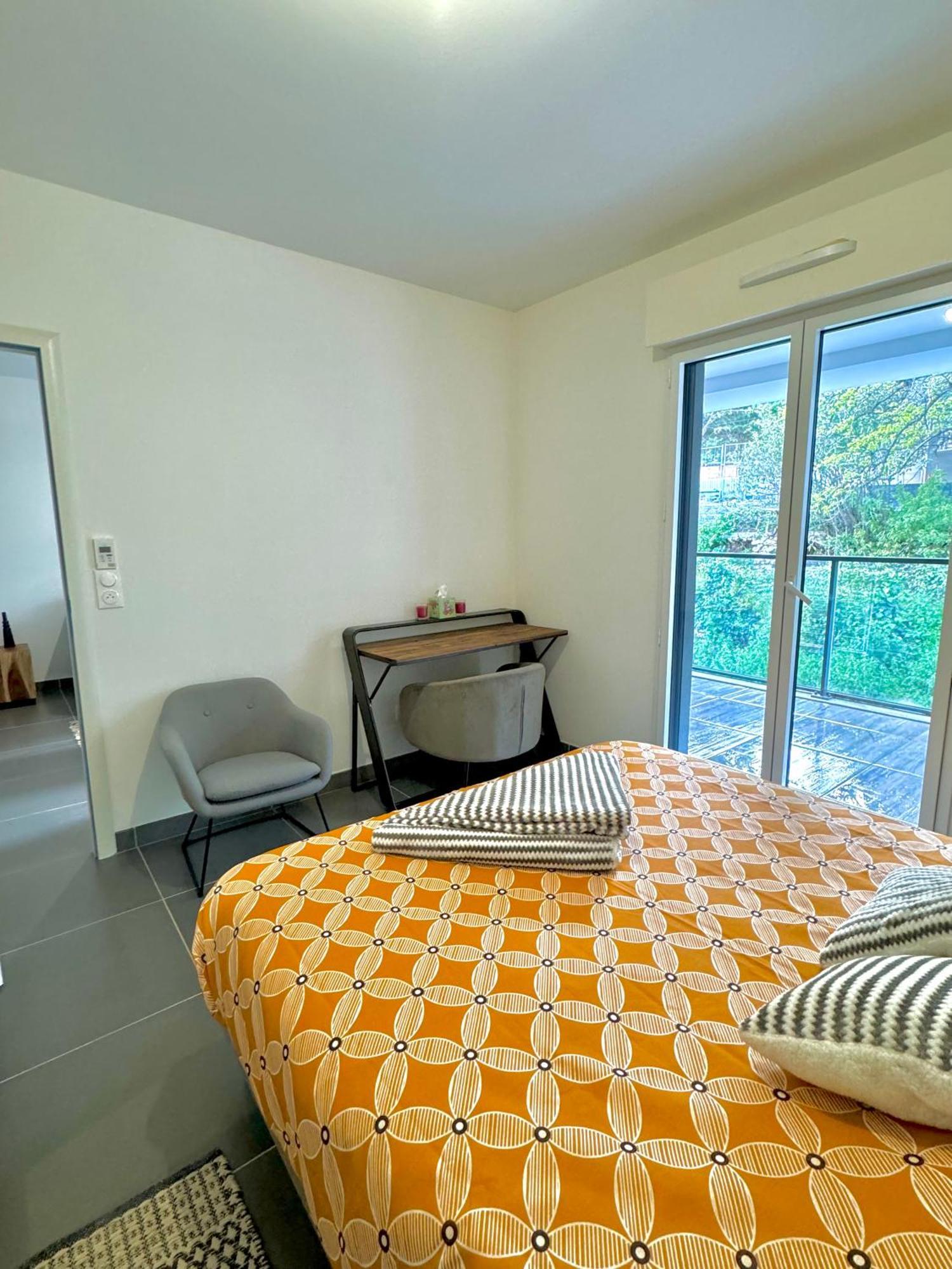 Superbe T2 Dans Residence Avec Piscine Chauffee Beausoleil Ngoại thất bức ảnh